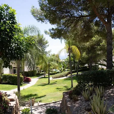Luxurious 2 Bedroom Townhouse In Sierra Blanca Holiday home Marbella