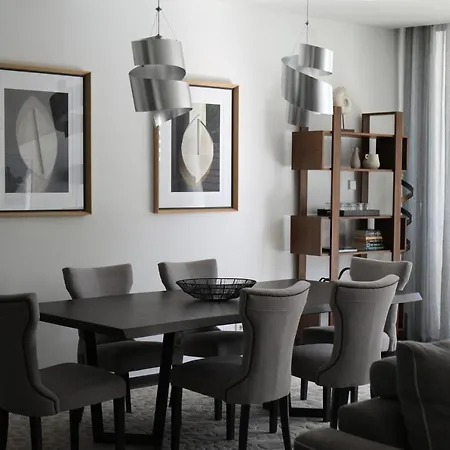 Luxurious 2 Bedroom Townhouse In Sierra Blanca